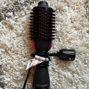 Revlon hair dryer and hot air brush